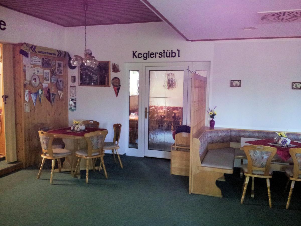 Hotel "Zum Einsiedler" Deutschneudorf ภายนอก รูปภาพ